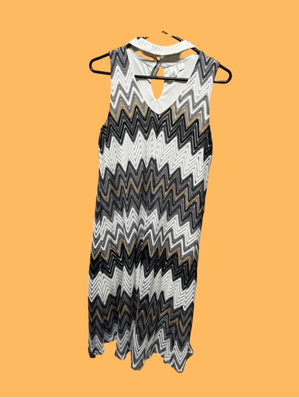 Tacera Sleeveless Chevron Maxi Dress in Black, White & Brown
